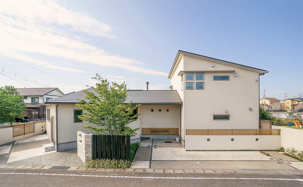 「平屋中二階で実現！理想のマイホーム～光と風が通う住まいづくり～」詳細画像